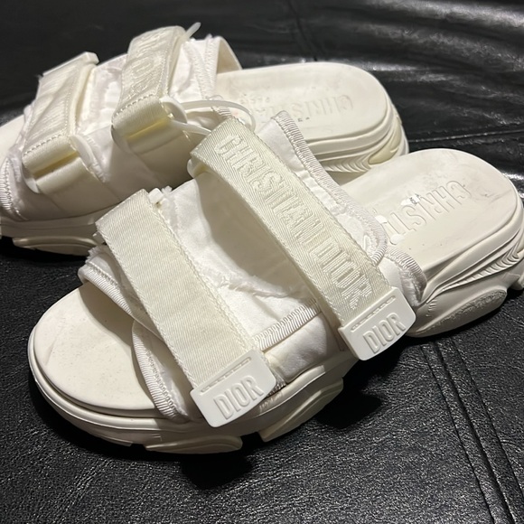 Christian Dior women’s sandals slightly used authentic quality - Picture 2 of 5